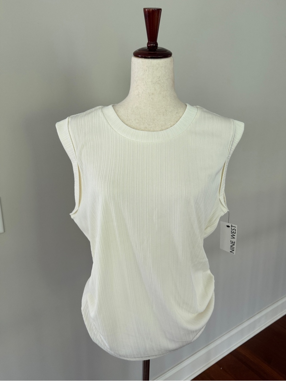 Nine West Cream Ribbed Crewneck Tank - NWT